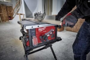 Milwaukee M18 FUEL 8-1/4 in. Table Saw with ONE-KEY (Bare Tool) - Image 18